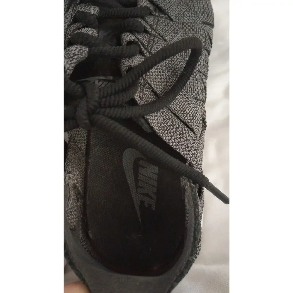 Nike Juvenate‎ Woven Sneaker Womens Sz 6.5 Shoes Style# 833825-004 Gray Black